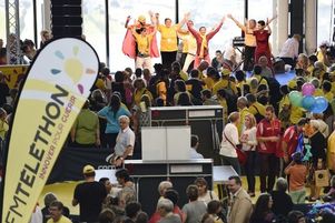 Lancement de la campagne du Téléthon 2014 le 13 novembre à Paris. La campagne aura lieu le week’end du 5 et 6 décembre. 