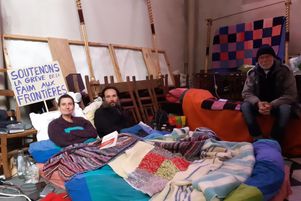 Deux bénévoles d'association d'aide aux migrants de Calais, et l'aumônier du Secours catholique du Pas-de-Calais ont entamé une gréve de la faim le 11 octobre 2021.