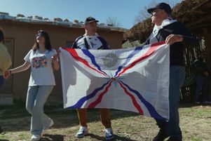 « Retour à Babylone » raconte le voyage d’une famille assyro-chaldéenne sur les pas de ses ancêtres.