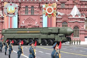 Un missile lors du défilé de la victoire, le 9 mai 2023 à Moscou. La Russie fait partie des neufs pays détenant l’arme nucléaire.