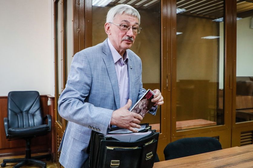 L’un des responsables de l’ONG colauréate du prix Nobel de la paix 2022, Oleg Orlov, a été jugé en juin 2023 pour avoir « discrédité » l’armée russe.