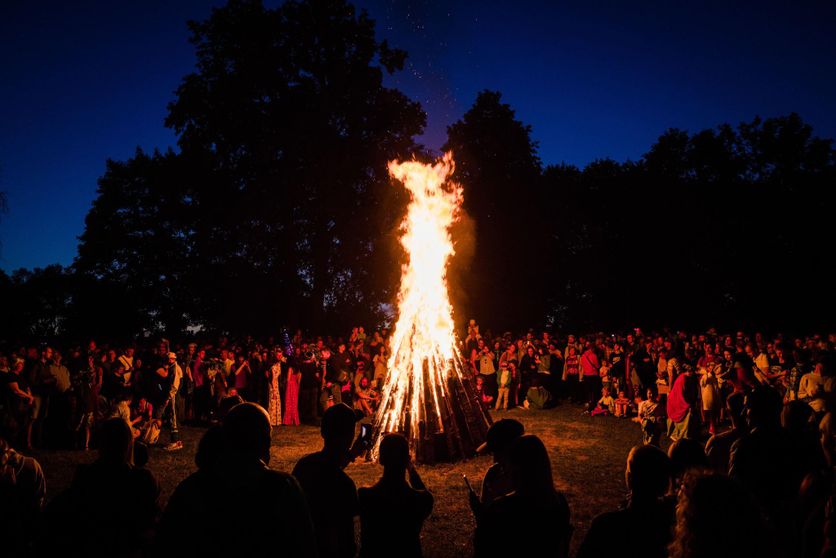  Fête de la Saint-Jean à Kernavé, en Lituanie, en 2019.